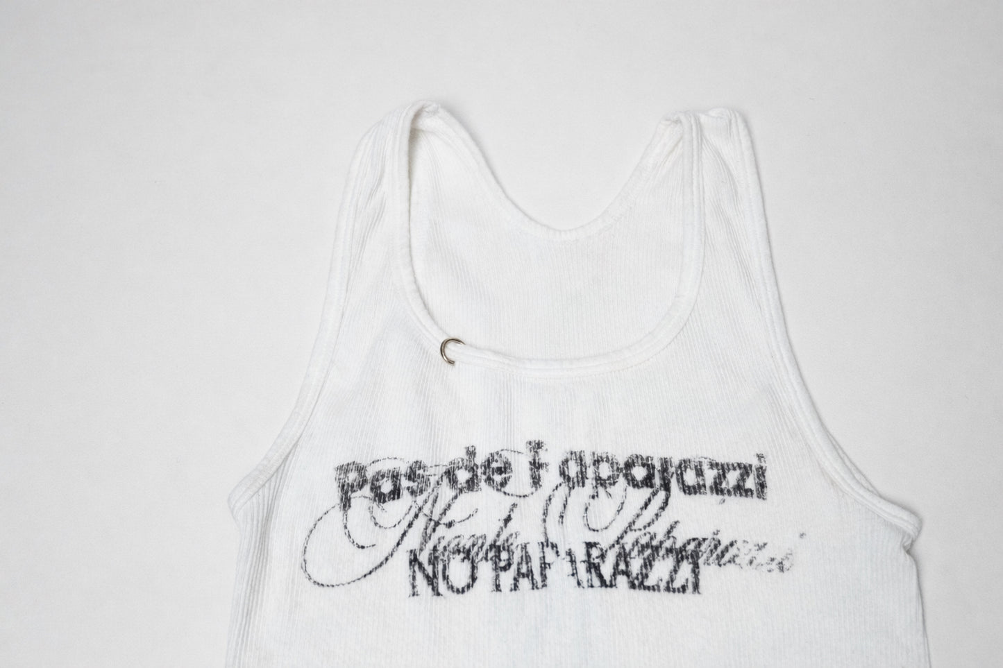 PAS DE  PAPARAZZI TANK TOP